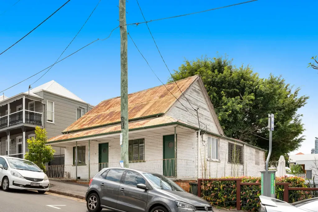 24 Gloucester Street, Spring Hill, QLD 4000