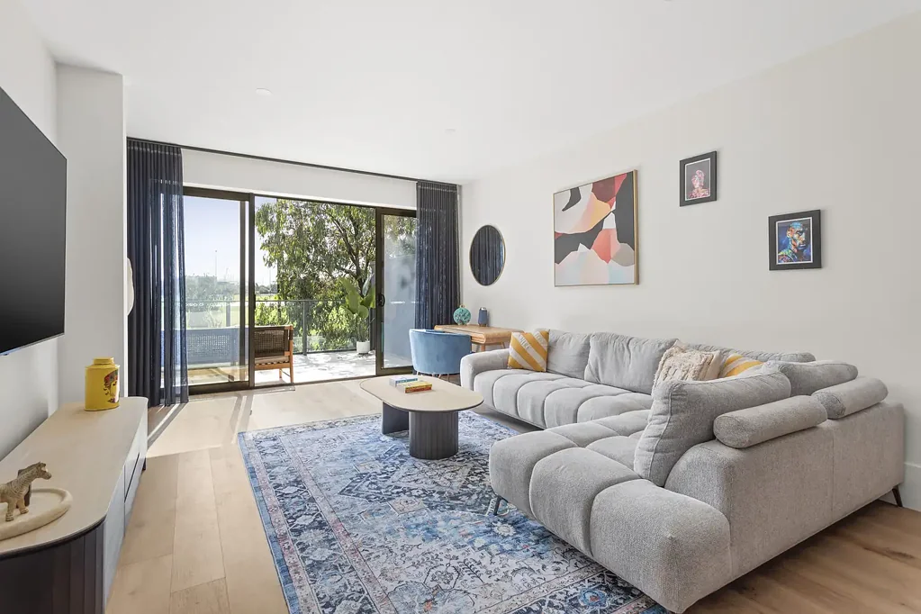 Port Melbourne 3chambre Designer Parkside Living Moments From the Sand