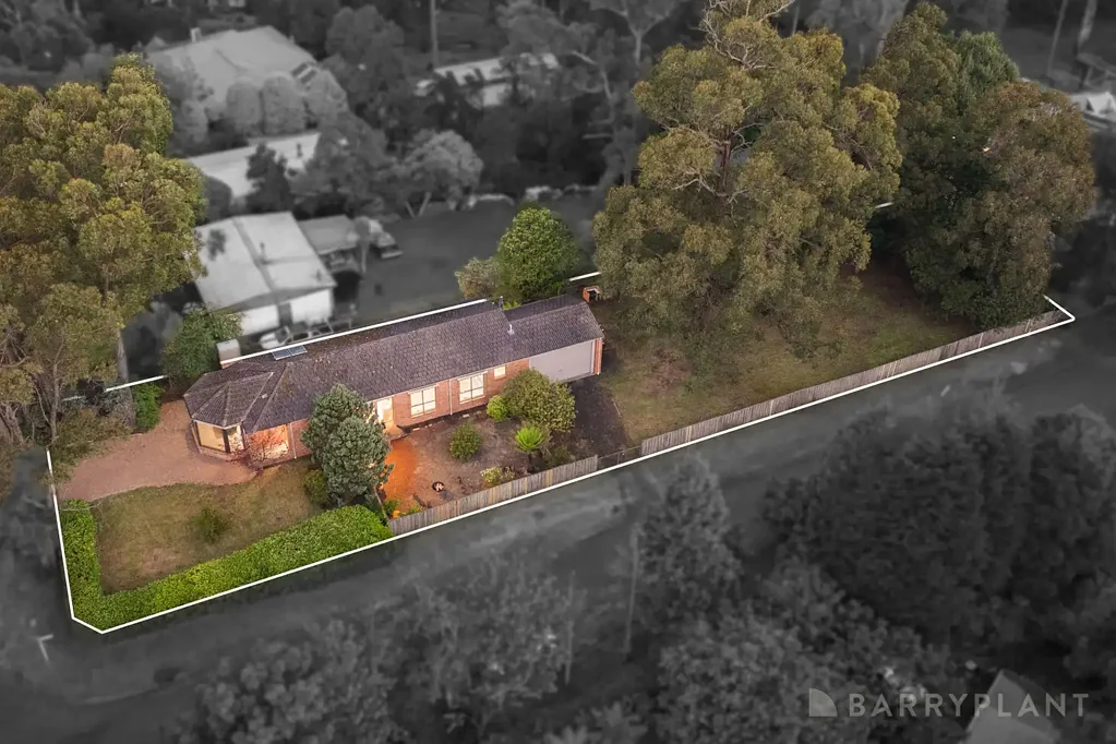 23 Joffre Parade, Cockatoo, VIC 3781