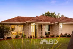 4 Figbird Road, Narangba