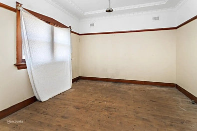 196 Princes Highway, Dapto, NSW 2530, 3房, 1浴, House