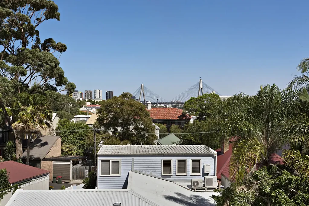 Balmain terrace in central location.