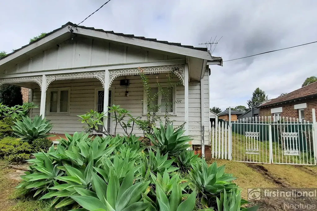 DEPOSIT TAKEN:
Spacious & Well-Maintained Family Home in Prime Location!