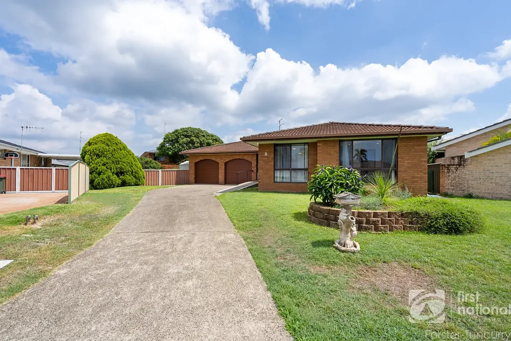 8 Annette Place, Tuncurry, NSW 2428