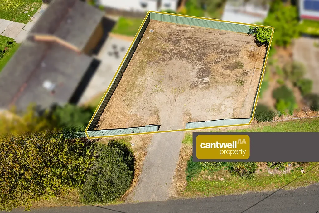 Castlemaine Cleared and Ready