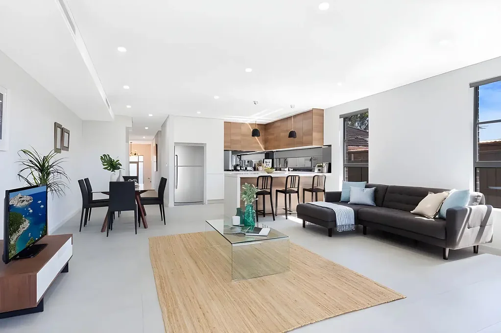 Stunning 4-Bedroom Duplex in Prime Caringbah Location