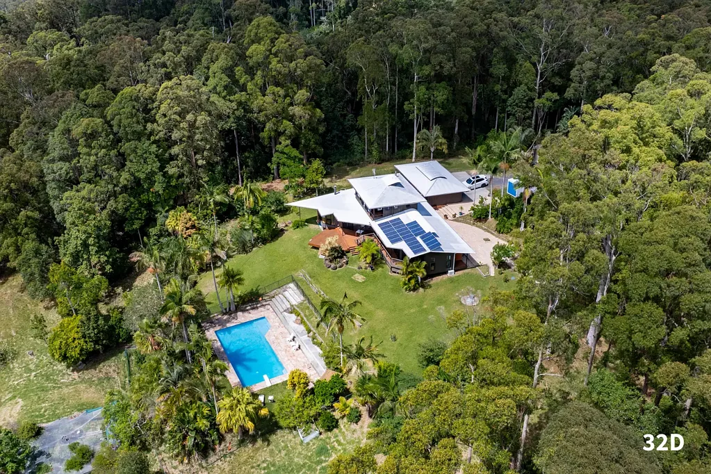 Lower Beechmont 4房  Hidden Sanctuary on Park Like Acres with Panoramic Views