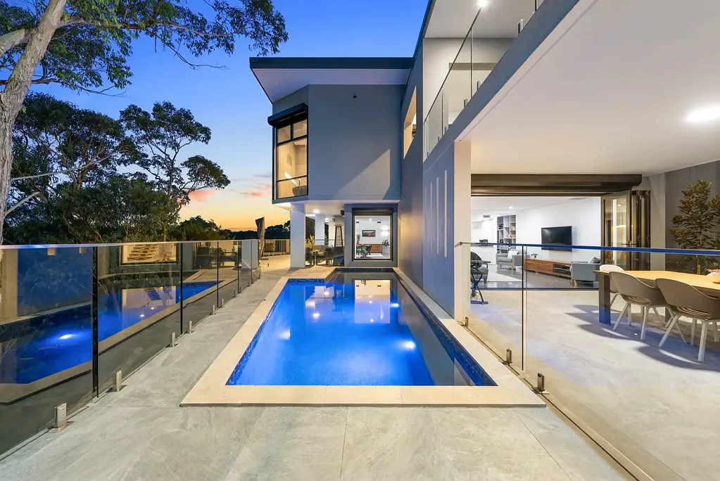Duffys Forest 5 Slaapkamer Architectural Acreage Retreat with Resort-Style Living & Absolute Privacy Adjoining National Park
