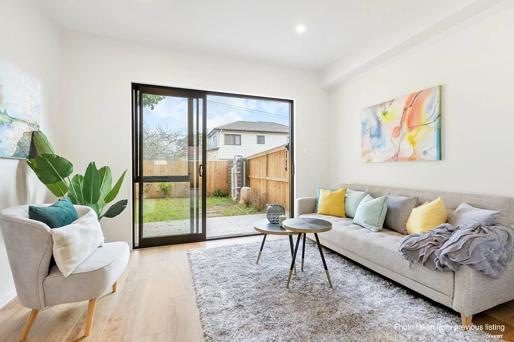 Henderson 2部屋 Corner Site, Fully-Fenced, Master Builder Warranty