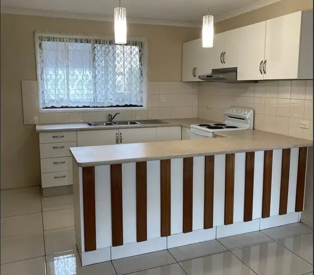 3 BEDROOM UNIT- Fully renovated