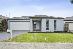 40 Stoneyfell Road, Point Cook