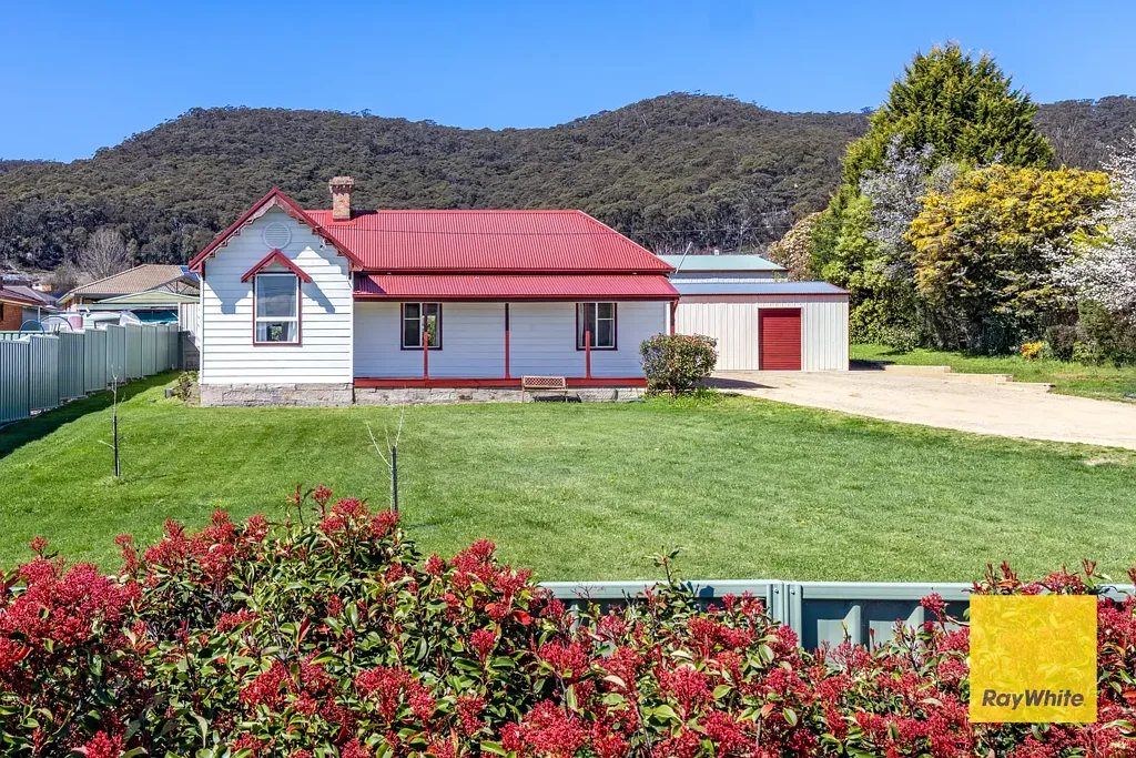South Bowenfels 3 Bedroom Character, Comfort & Plenty of Space