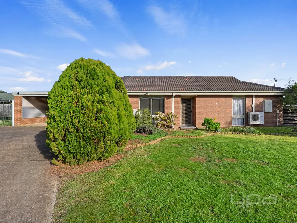 3 BEDROOM FAMILY HOME