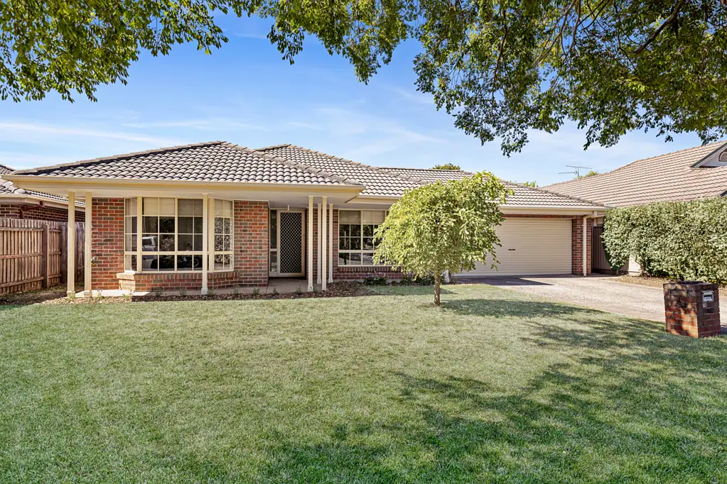 18 Lauderdale Avenue, Alfredton, VIC 3350