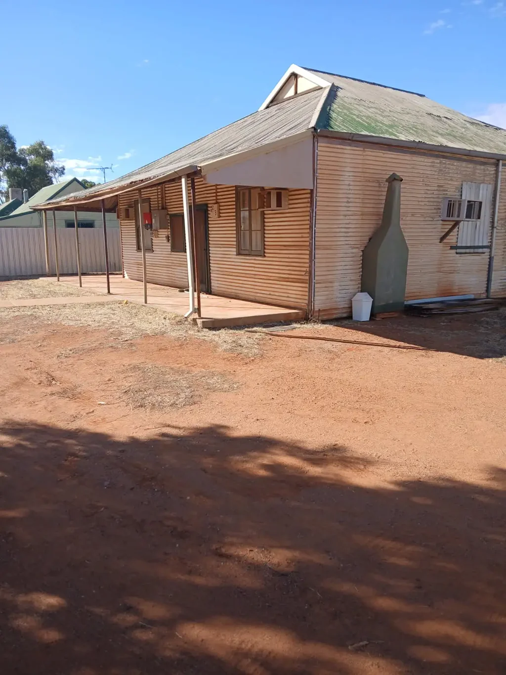 38 Watson Street, Mount Magnet, WA 6638