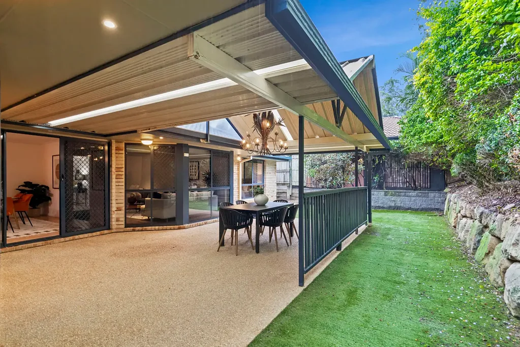 12 Altissimo Court, Eatons Hill, QLD 4037