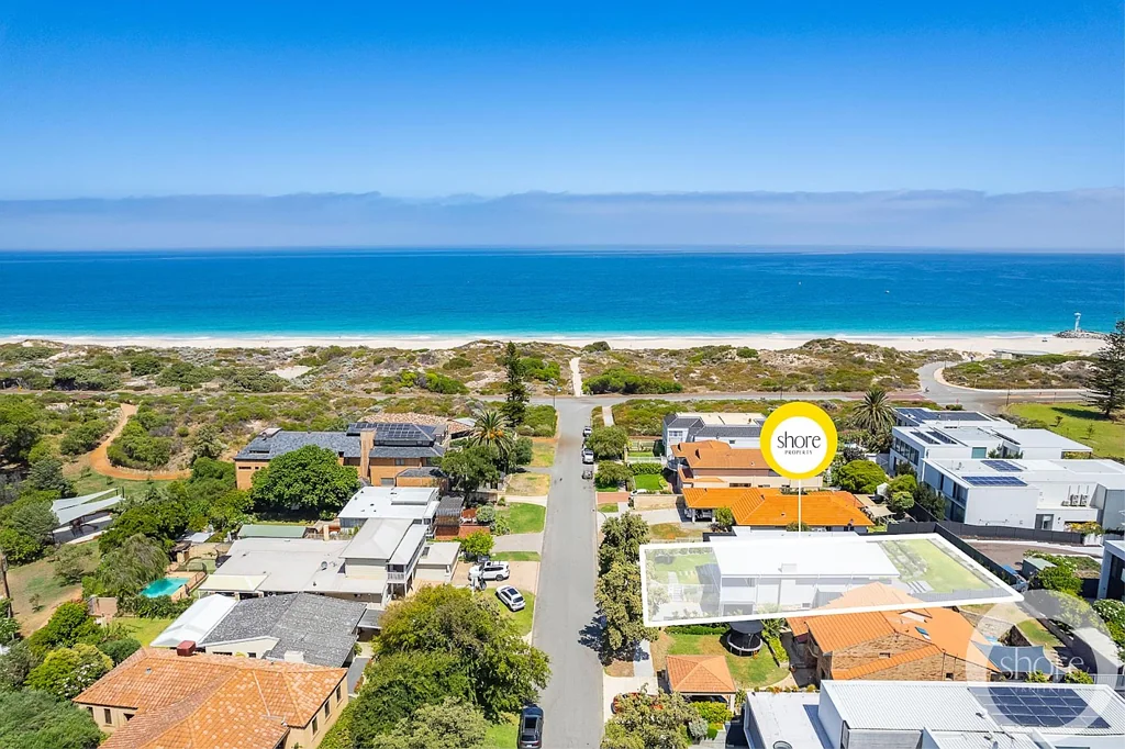 City Beach 3Moenga "As New" Contemporary Beach House |  Three Houses to Beach Track |  Sun-Drenched North Gardens & Ocean View Potential