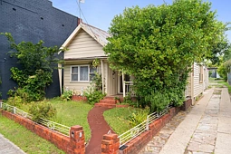 391 Rocky Point Road, Sans Souci