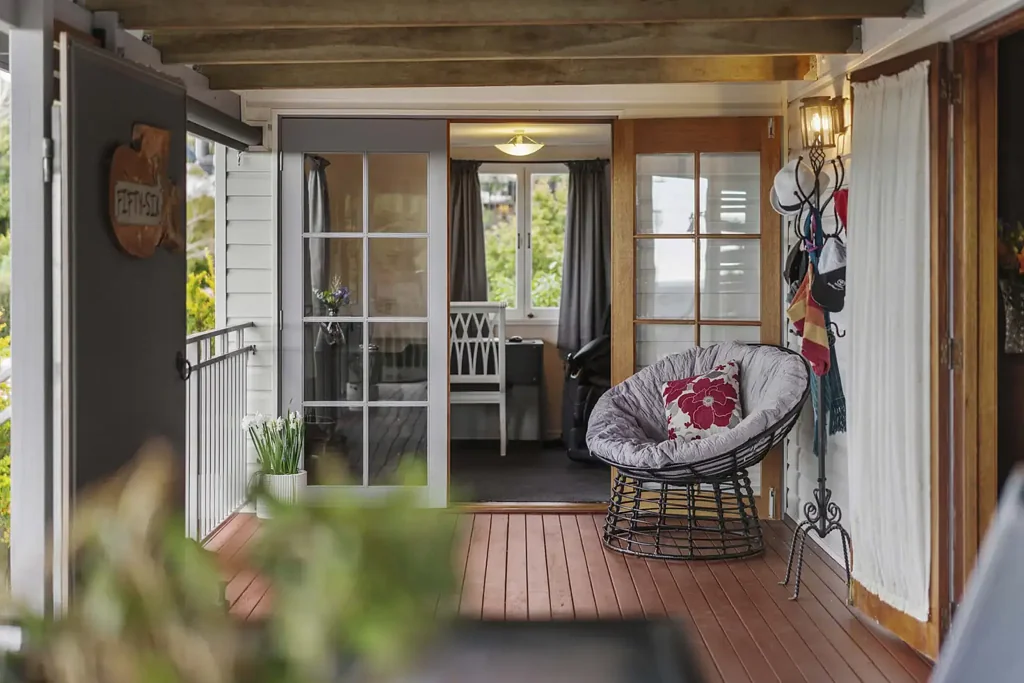 Tamborine Mountain 4房  A Private Mountain Retreat with Dual Living, Views & Endless Entertaining