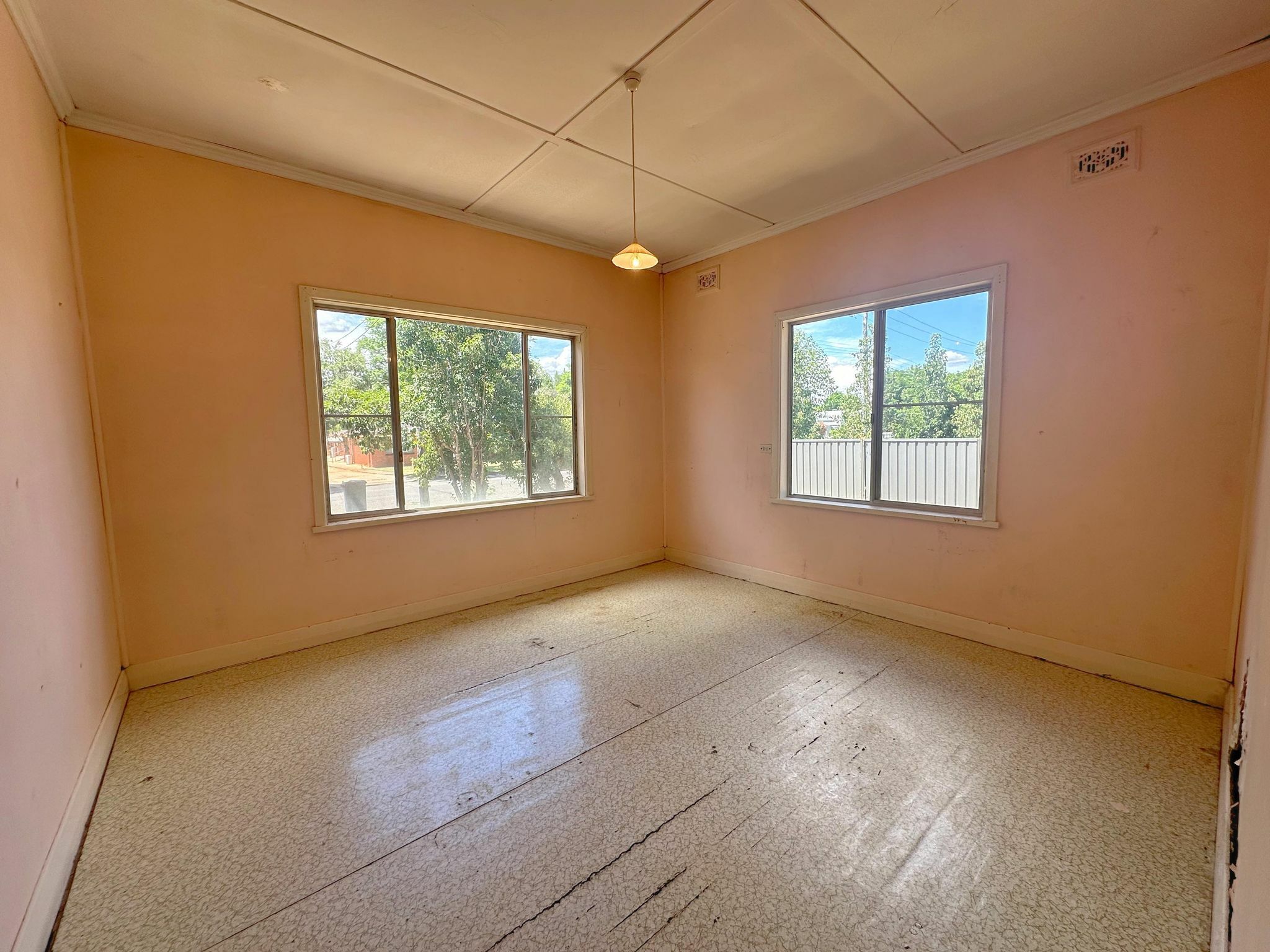 107 GEORGE ST, GUNNEDAH NSW 2380, 0 chambres, 0 salles de bain, House