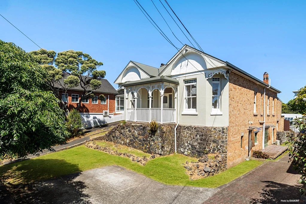 Morningside 5房  1910s Brick Villa – A Morningside Icon