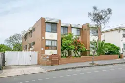 6/7 Allard Street, Brunswick West