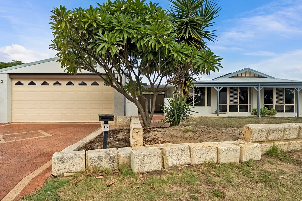 16 Kookaburra Way, Gosnells, WA 6110