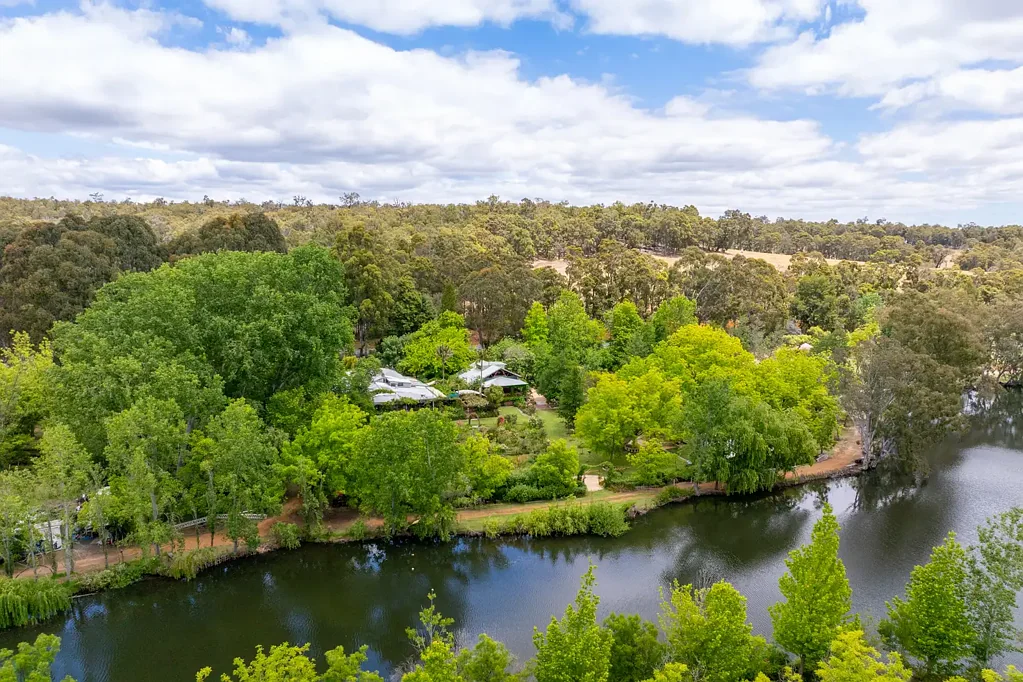 Donnybrook  Lifestyle living in a place of natural beauty