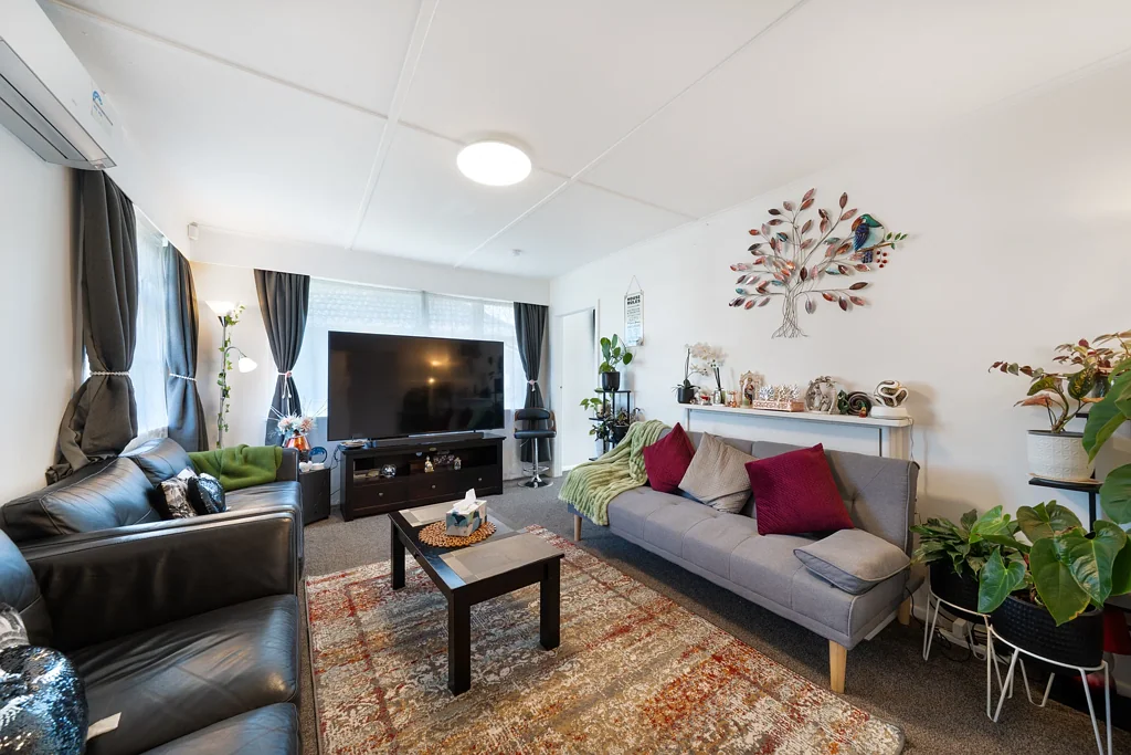 Naenae 3Kwarto Perfectly Positioned for Family Living