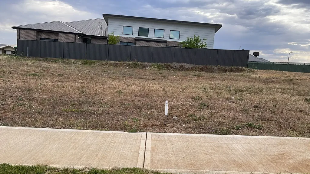 1 Cove Circuit, Dubbo, NSW 2830
