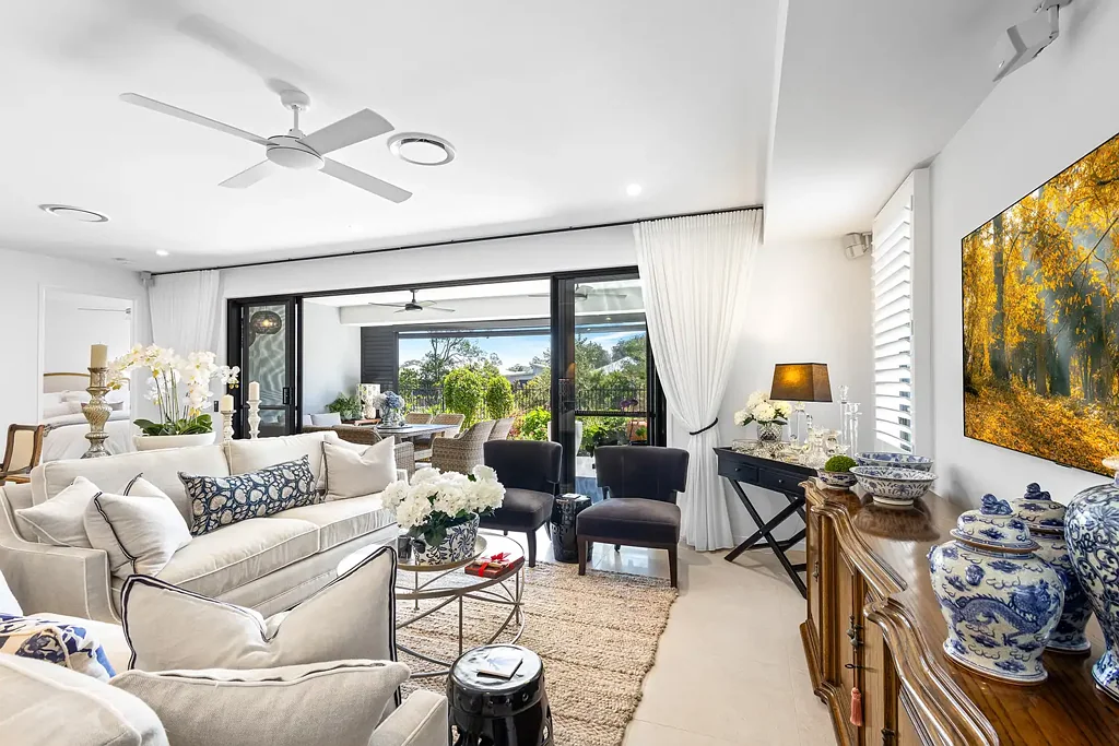 Buderim 3બેડરૂમ Simply the Finest  Lakeside Living in B by Halcyon!
