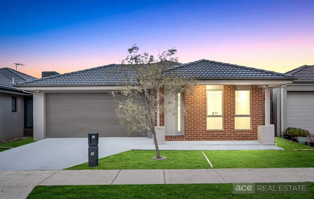 14 Battery Road, Point Cook, VIC 3030