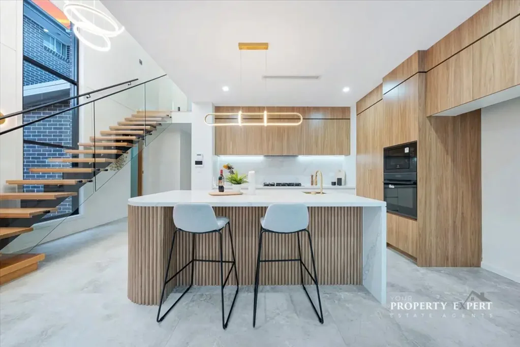 Box Hill 6 Slaapkamer GRAND LUXURY HOME IN AN EXCLUSIVE ESTATE - ROUSE HILL HEIGHTS !