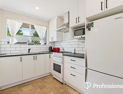 9/104 Flinders Street, Yokine, WA 6060, 2 રૂમ, 1 બાથરૂમ, House