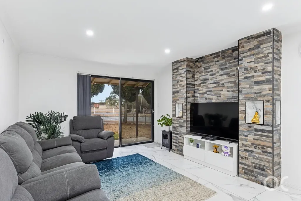 1 Cecilia Road, Christie Downs, SA 5164