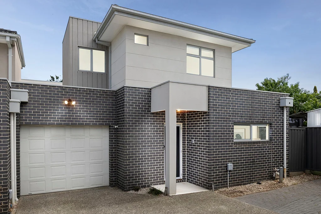 5/4 Kitson Crescent, Airport West, VIC 3042