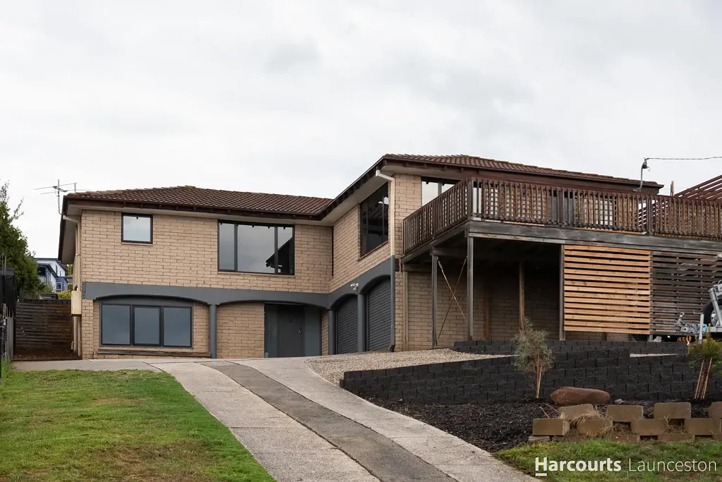 4 Bedroom family home!