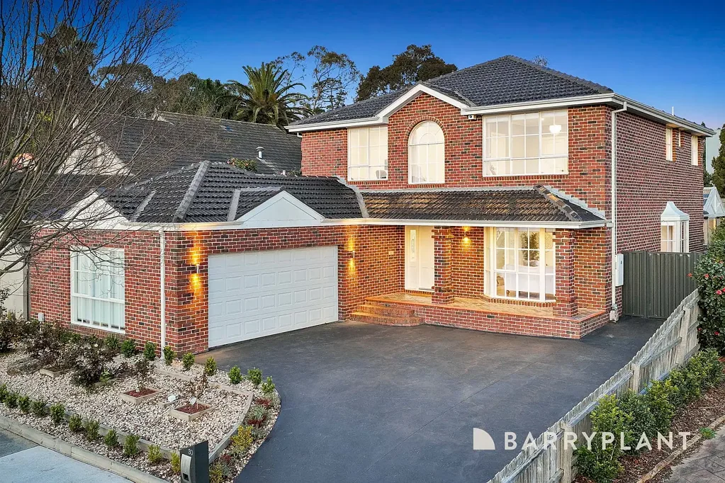 Wantirna South 5Moenga Timeless Elegance with Space for Every Generation