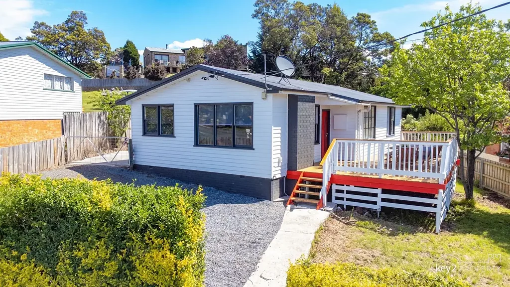 Lovely Weatherboard House