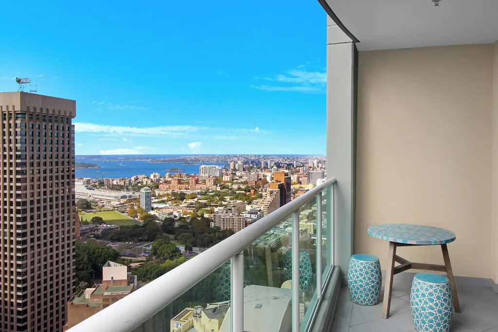 Elegant one bedroom with amazing views