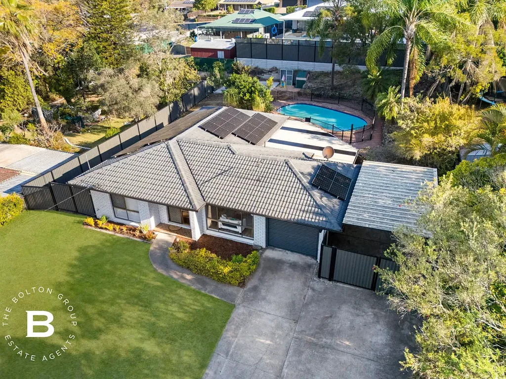 Redbank Plains 3Kwarto The Complete Family Package – Pool, Solar & Space
