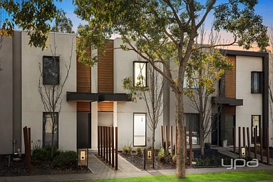 Point Cook 2침실 MODERN WATERHAVEN LIVING WITH STYLE, SPACE AND CONVENIENCE.