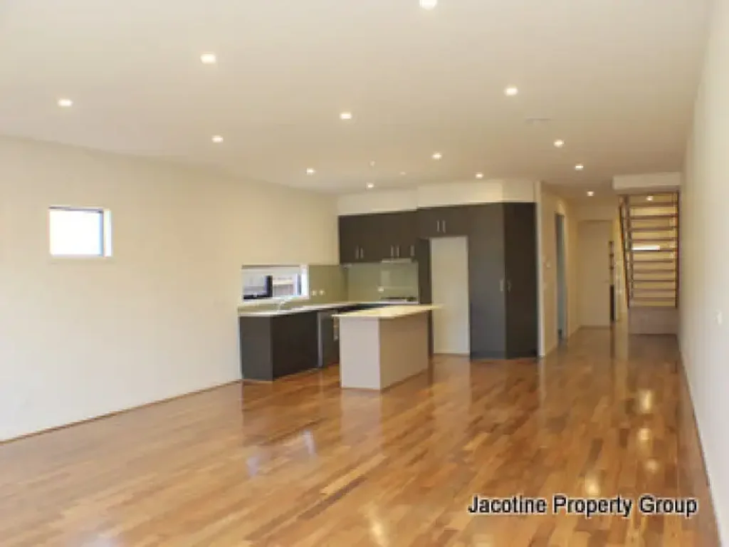 RECENTLY BUILT SPACIOUS YET SO VERY PRACTICAL!