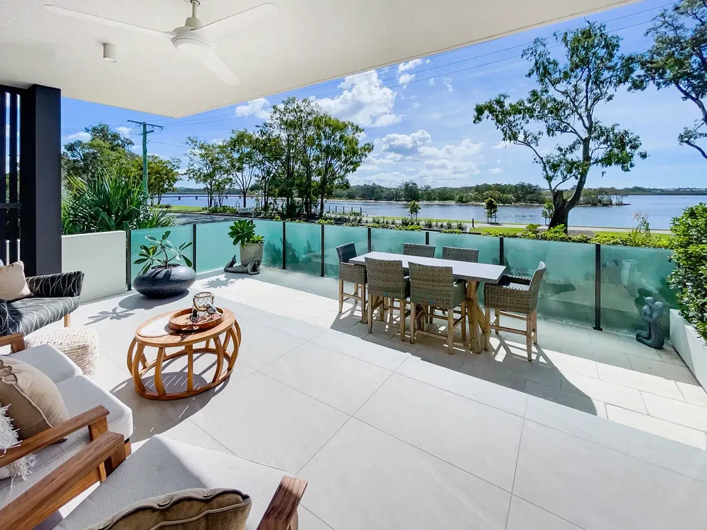 Maroochydore 3 Bedroom Ground Floor Luxury Apartment with Exclusive Courtyard!