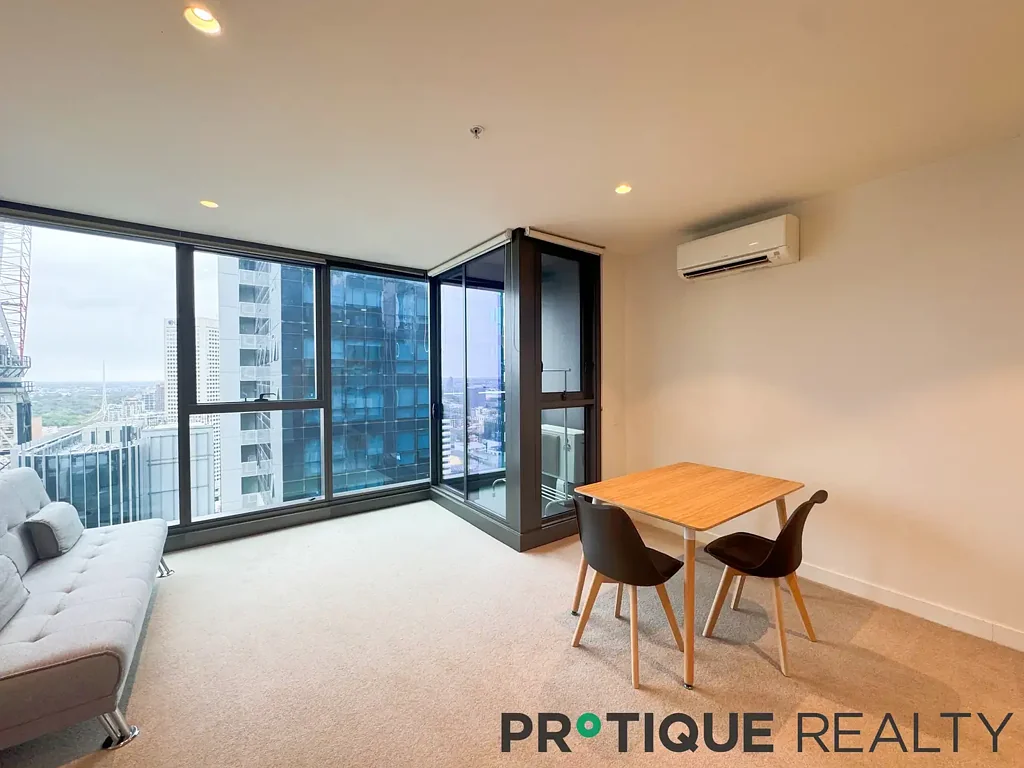 Eporo I Furnished One bedroom apartment I Melbourne Central