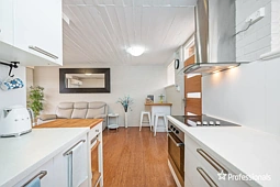 9/43 King George Street, Victoria Park