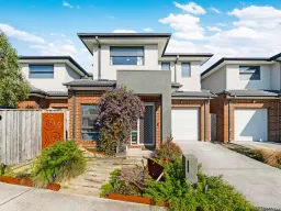 66 Waterways Drive, Cranbourne North