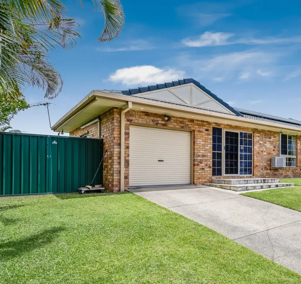 Freshly Renovated One-Bedroom Home - Water and Electricity I