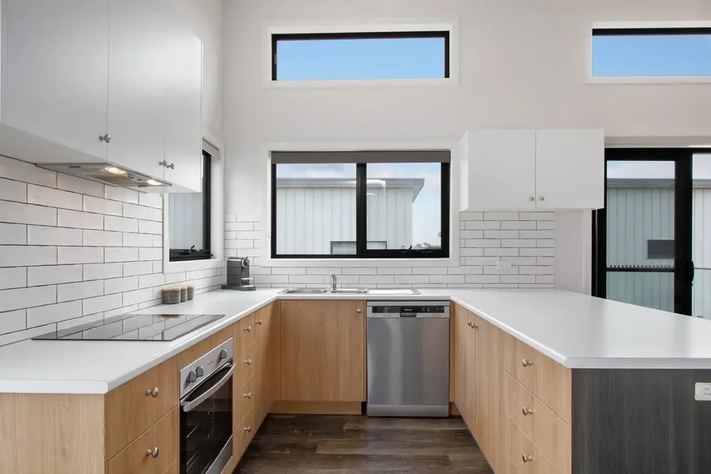 Jindabyne 3Kwarto Introducing This Charming Three-Bedroom Townhouse in a Prime Location!