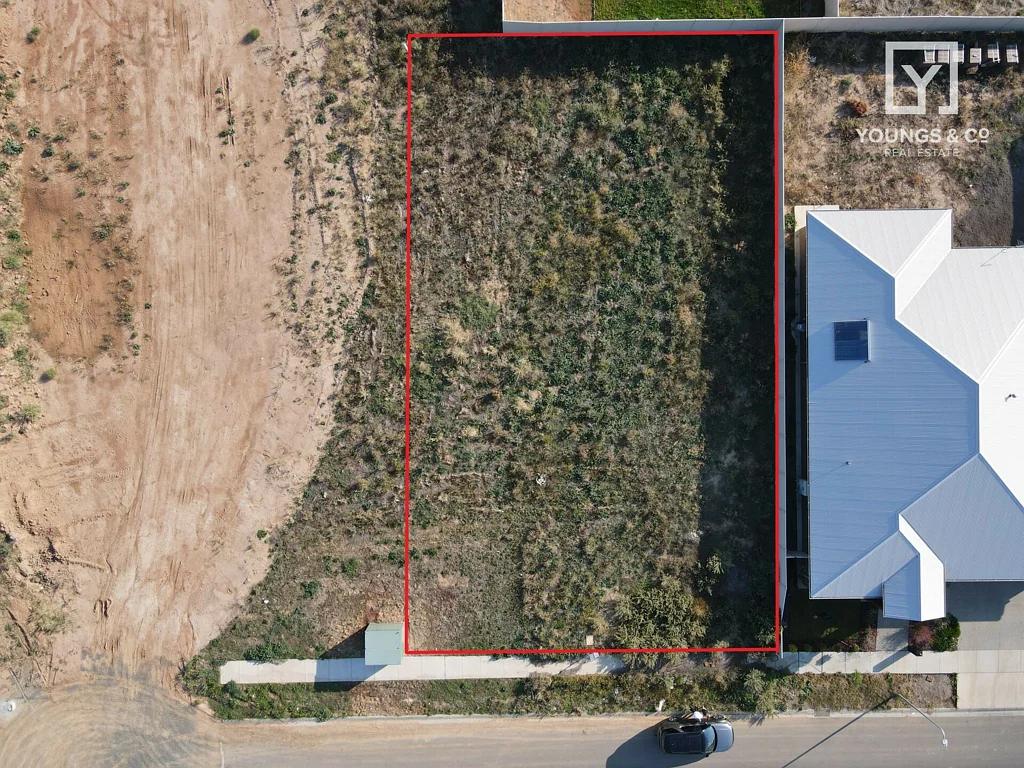 Kialla EXCELLENT LOCATION- POPULAR KIALLA LAKES ESTATE